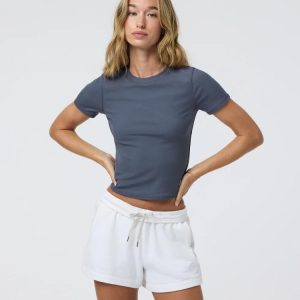 Vuori Pose Fitted Tee – Women’s